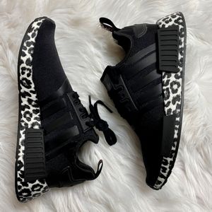 Adidas women's nmd r1